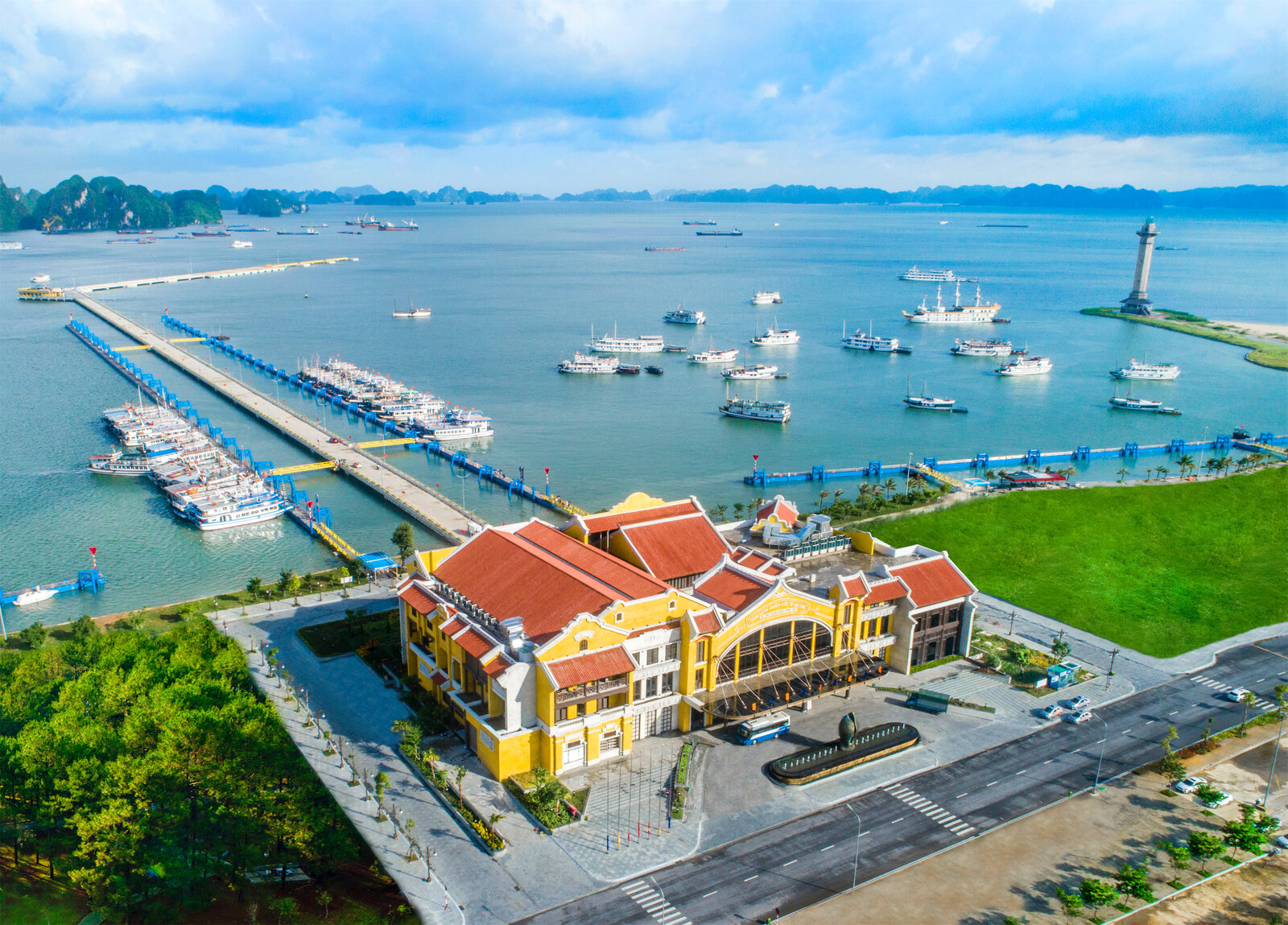 A Travel Guide to Ha Long Ports: Latest Update for 2025