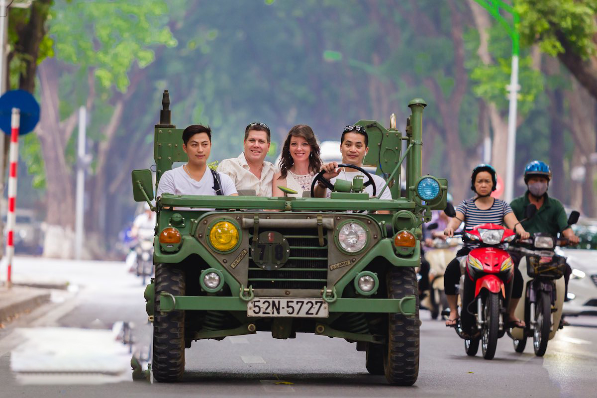 Hanoi Jeep Tours – Sunset & Night Adventure