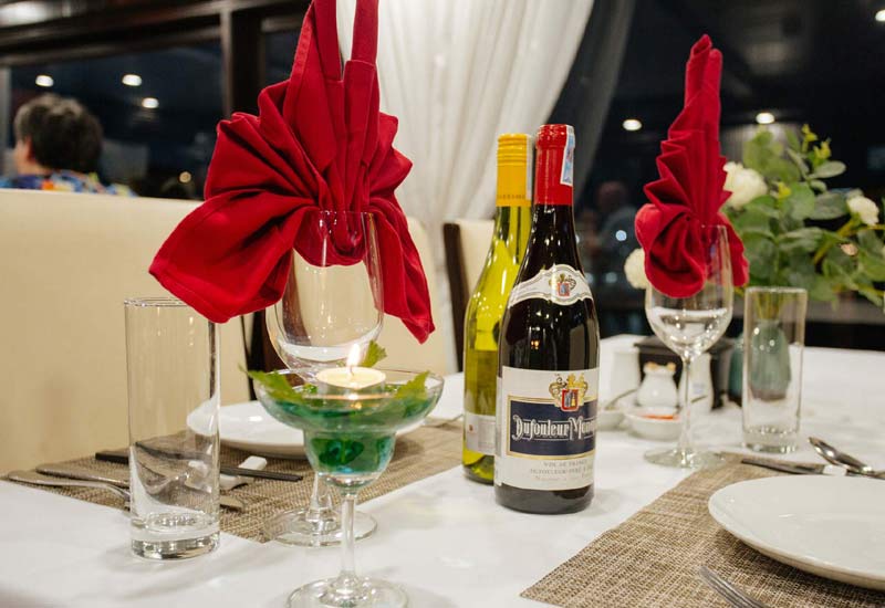 Dining on Viet Sails Cruise: A Taste of the Sea and Culture